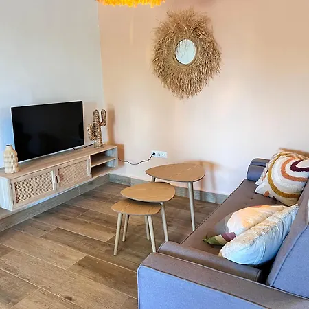 Hacienda La Yerbabuena فيلة كاديز